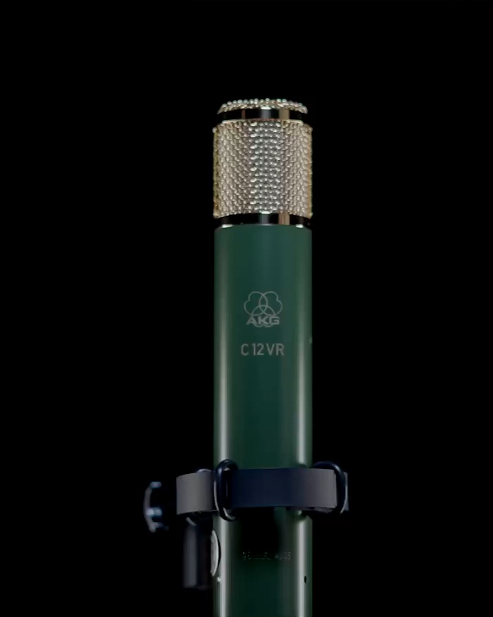 AKG C12